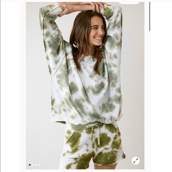 Free People Kelly Set XS NWT Sweatshirt Shorts Washed Tie Dye Knit Loungewear - Picture 8 of 16